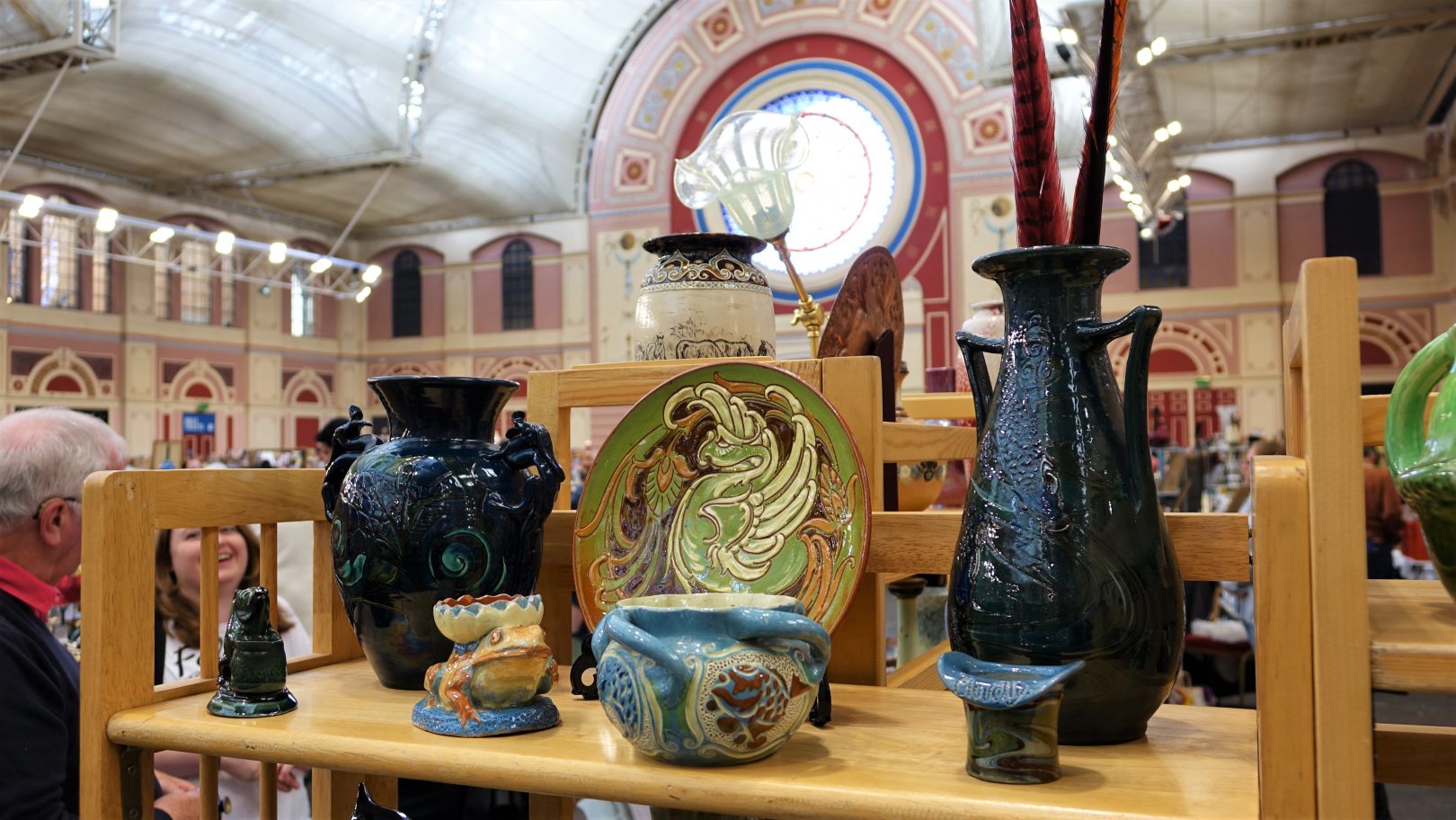 Alexandra Palace Antiques & Collectors Fair > Alexandra Palace